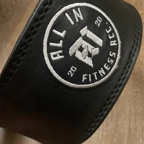 Double prong Lifting belt - BRAND NEW - Picture 2 of 8